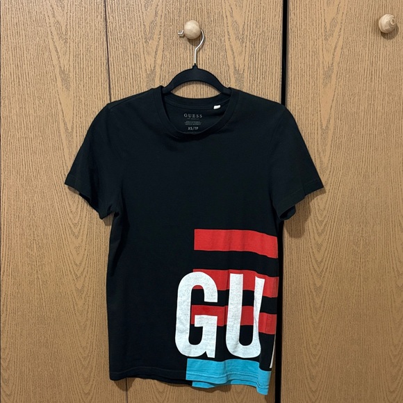 Guess Black Tee with Bold Graphic - Picture 1 of 1